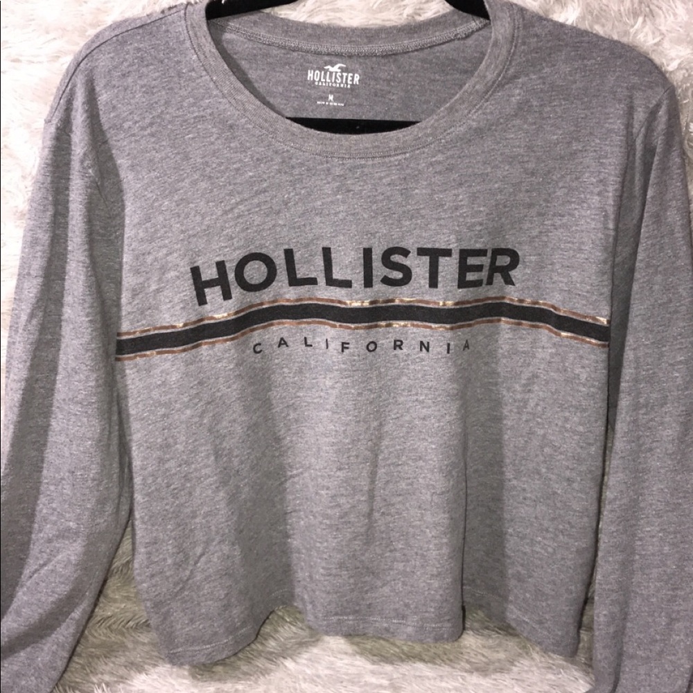 Hollister long sleeve graphic shirt